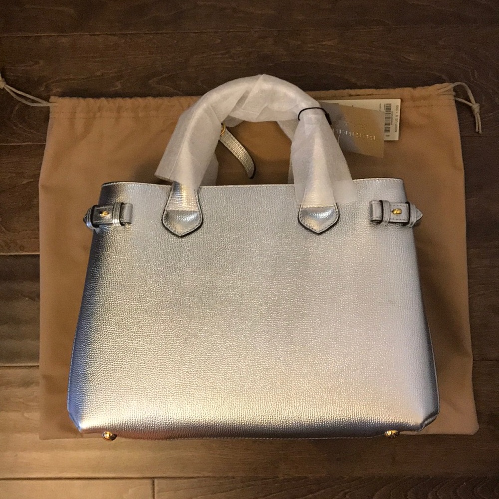 Burberry Silver Tote Bag - Picture 7 of 11